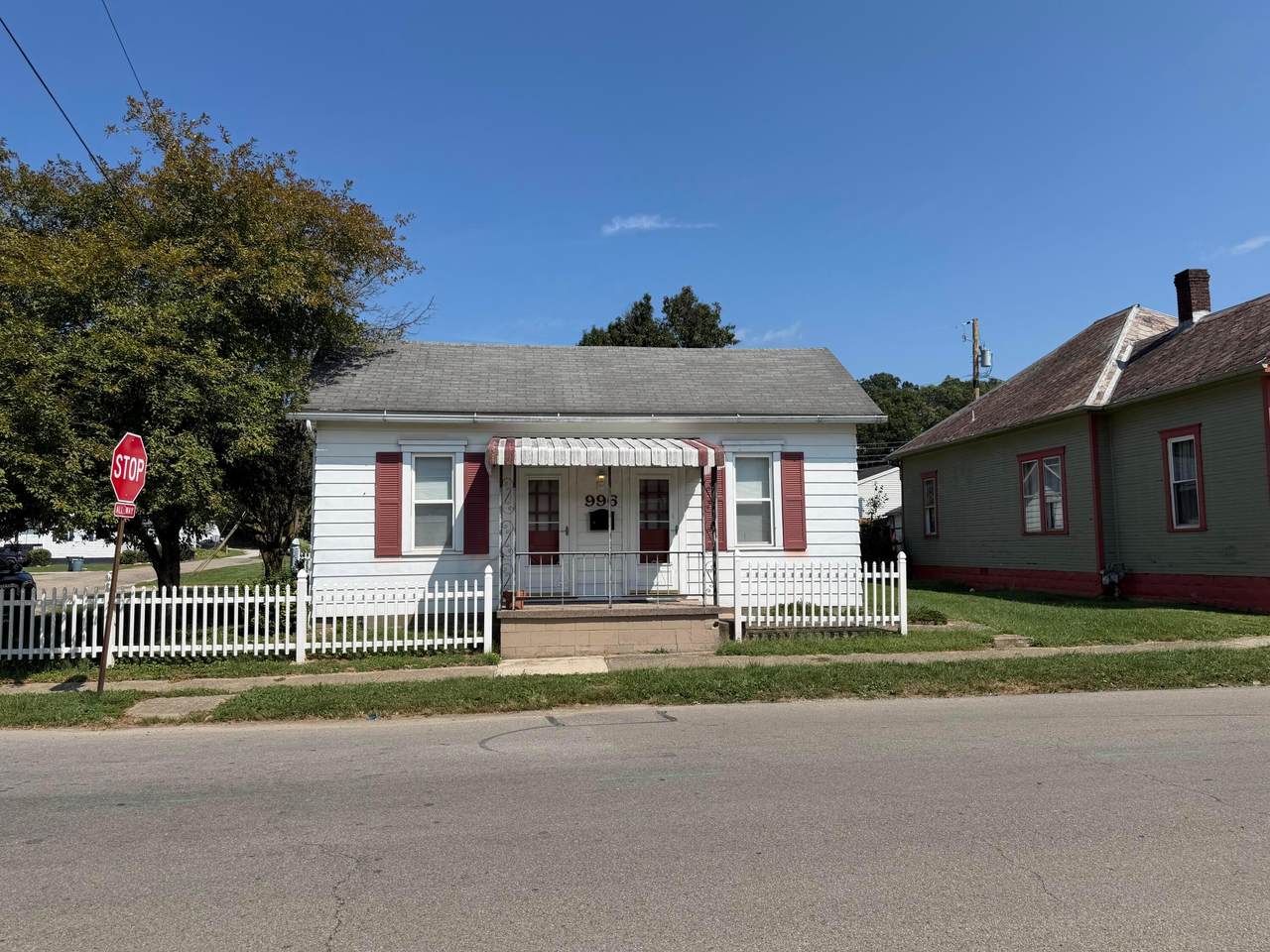 996 3rd Street - Photo 1