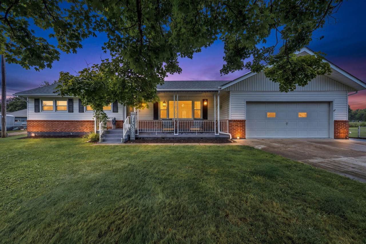 6080 London Groveport Road - Photo 1