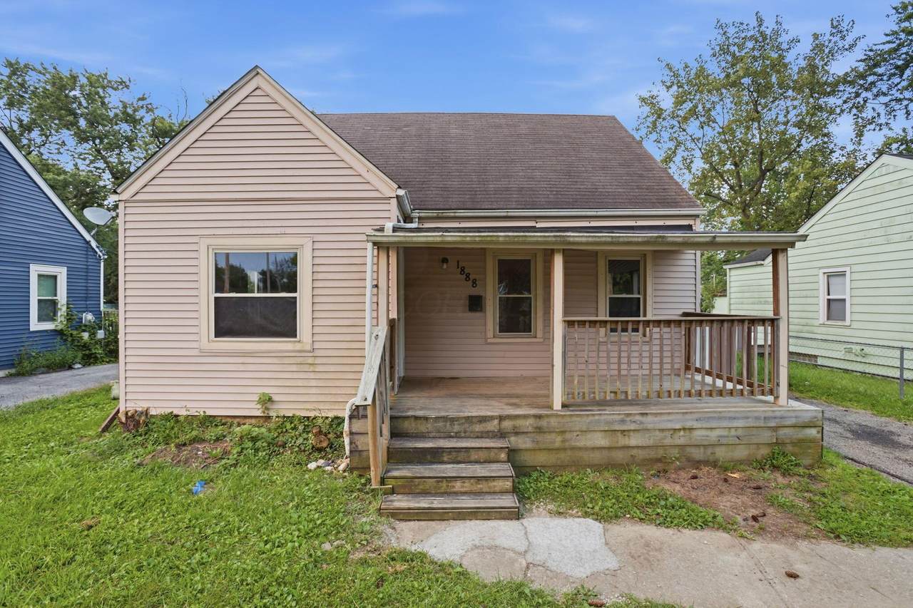 1888 Woodland Avenue - Photo 1