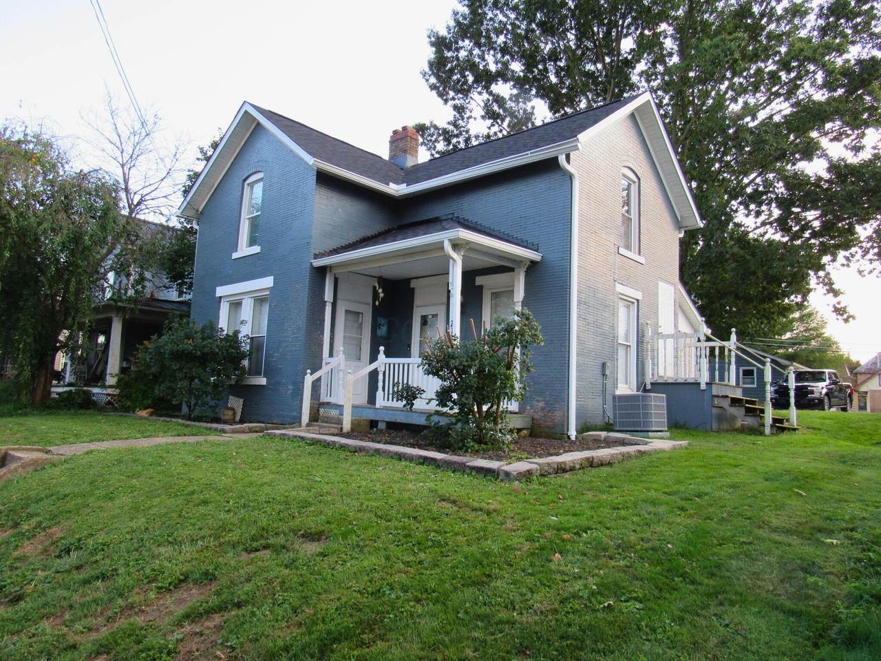 212 Orchard Street - Photo 1