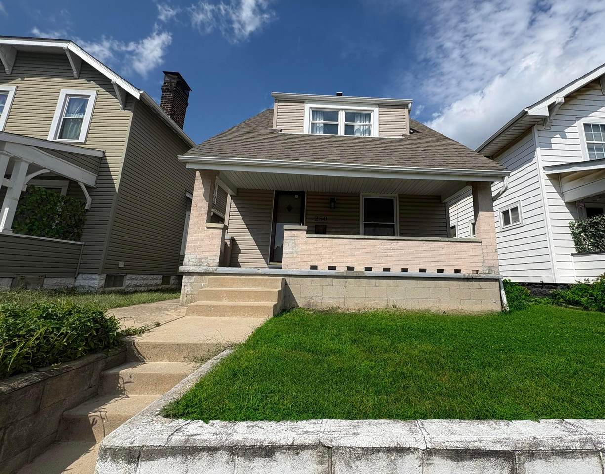 250 Woodrow Avenue - Photo 1