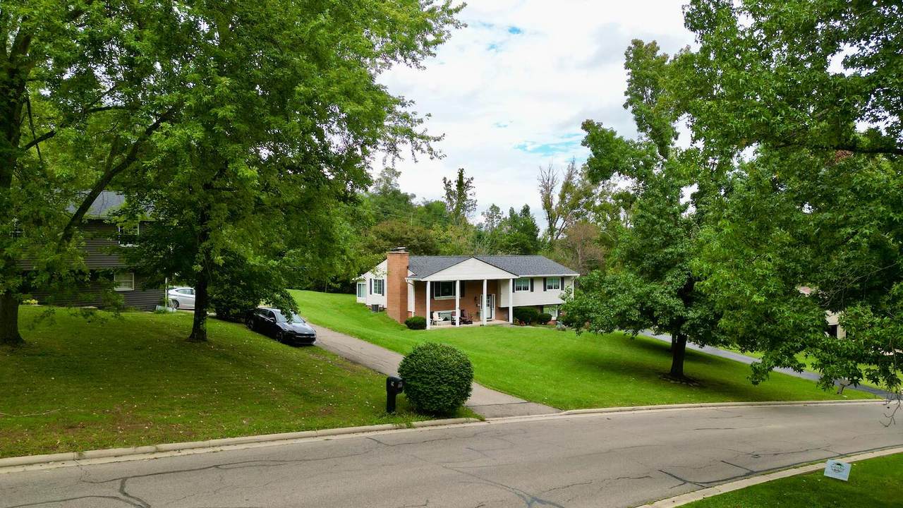5 Applewood Drive - Photo 1