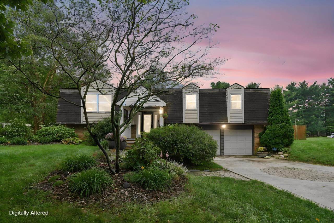 9191 Carriage Lane - Photo 1