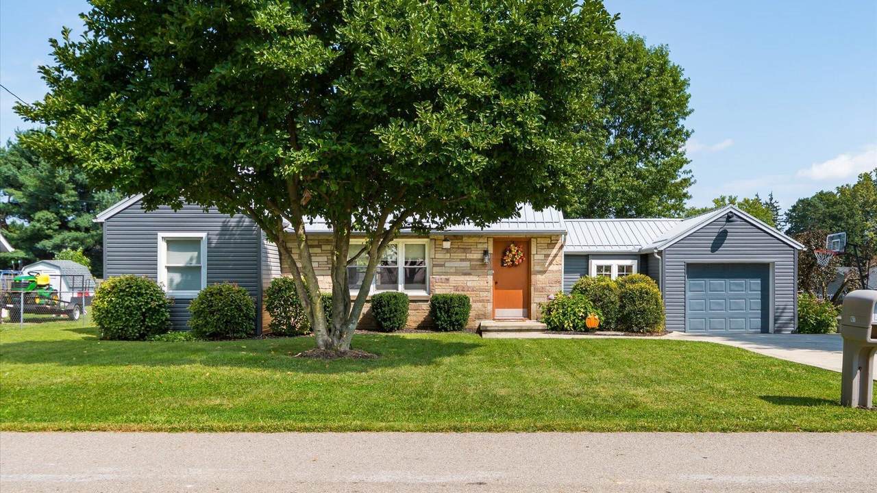 1617 Doaks Lane - Photo 1