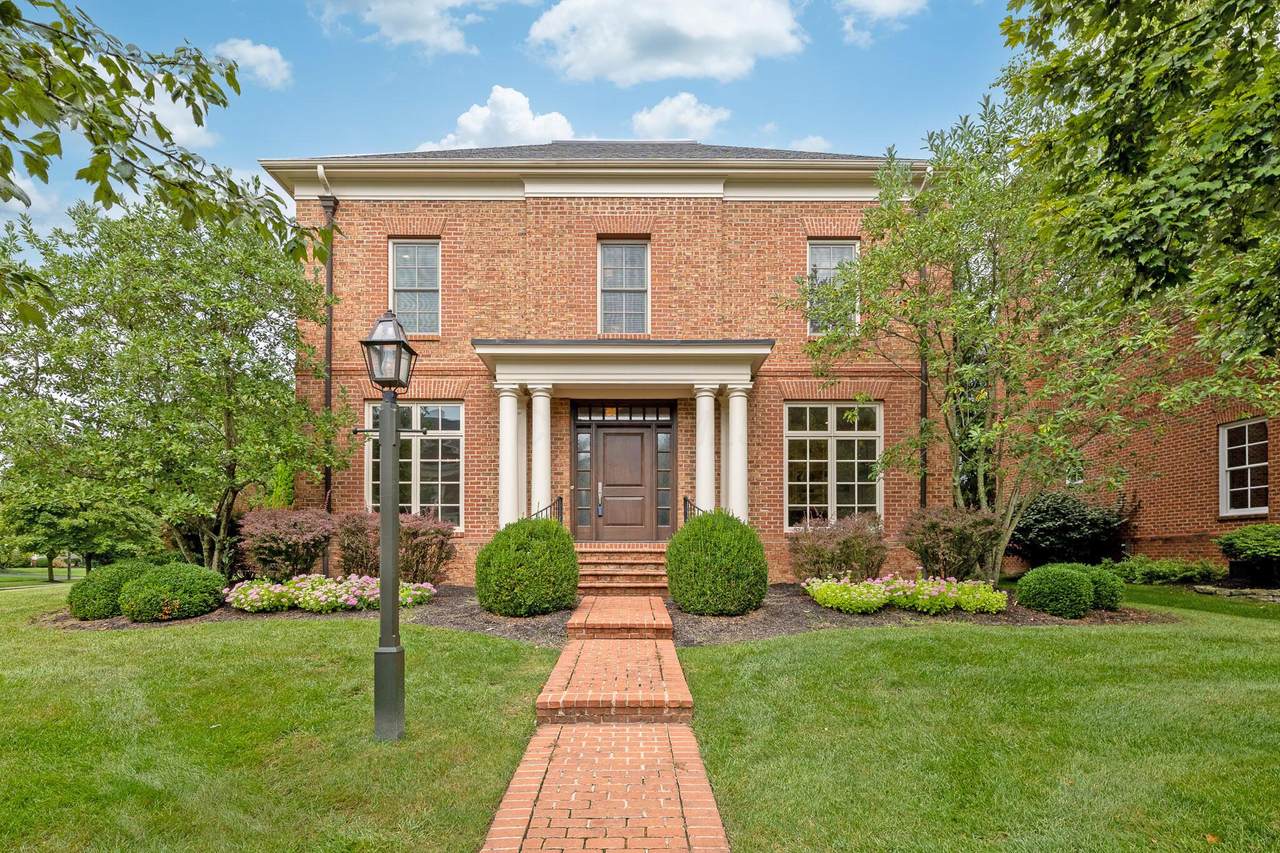 7280 Waterston - Photo 1