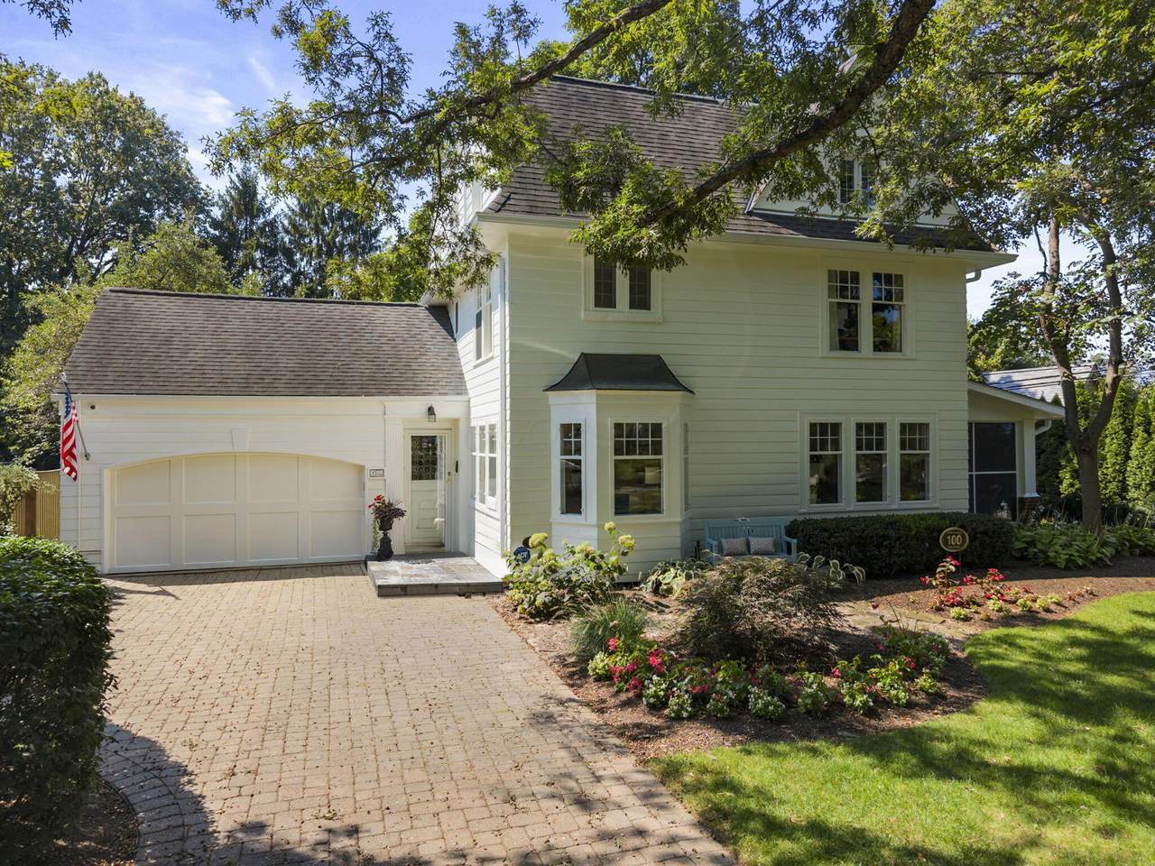 1763 Upper Chelsea Road - Photo 1