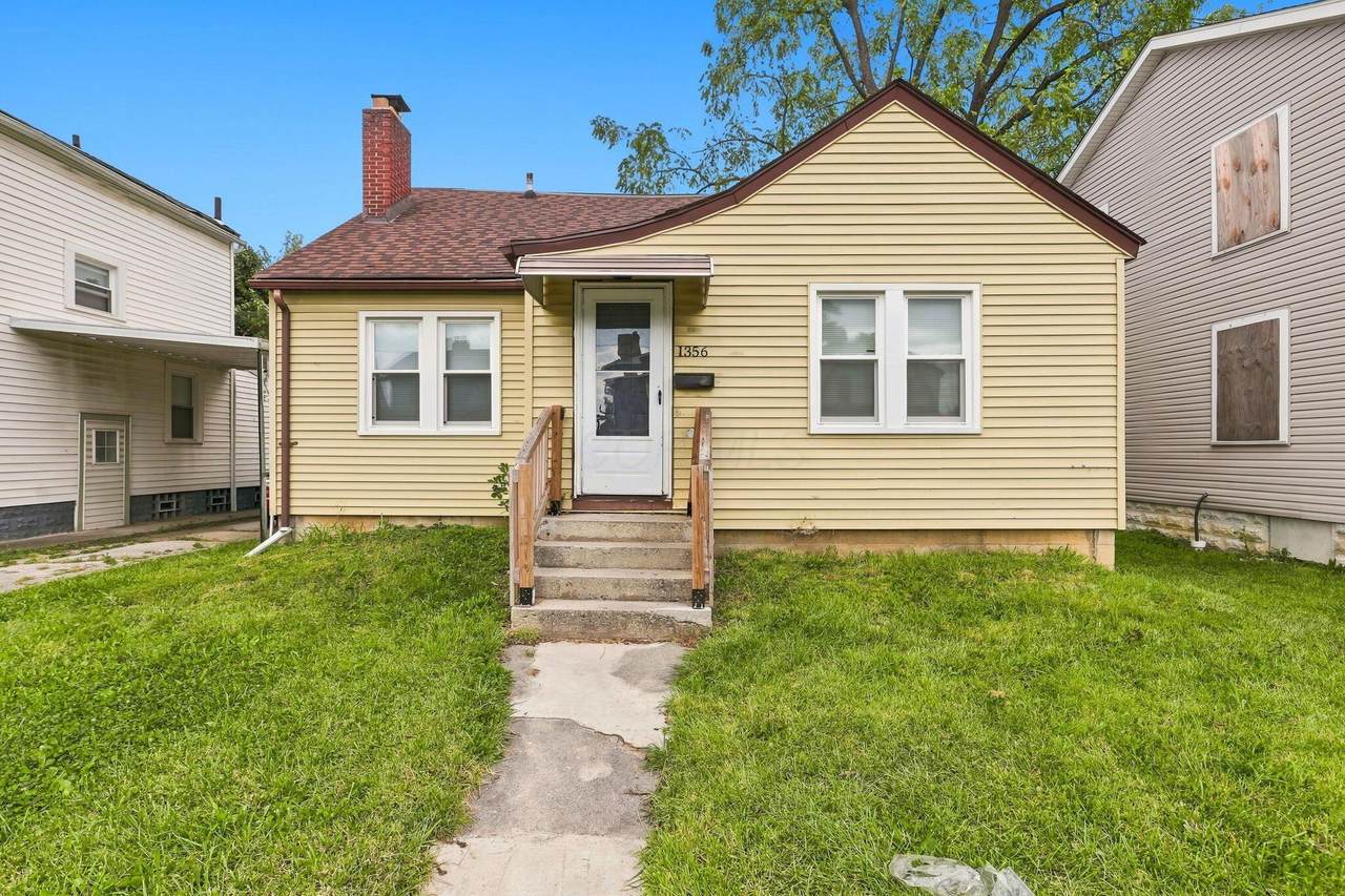 1356 Loretta Avenue - Photo 1