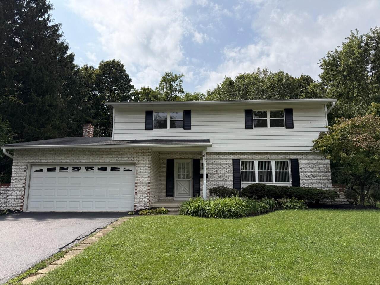 677 Timberlake Drive - Photo 1