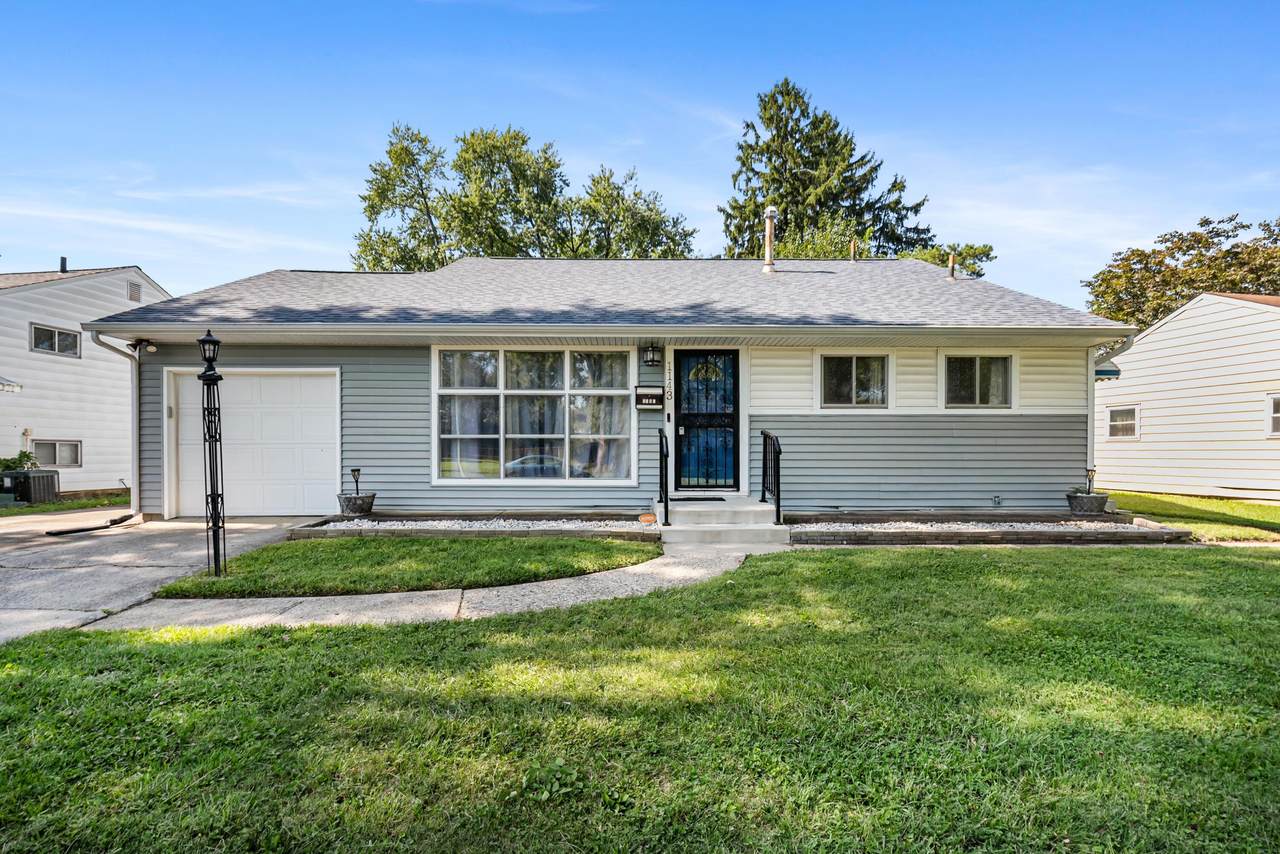 1143 Manfeld Drive - Photo 1