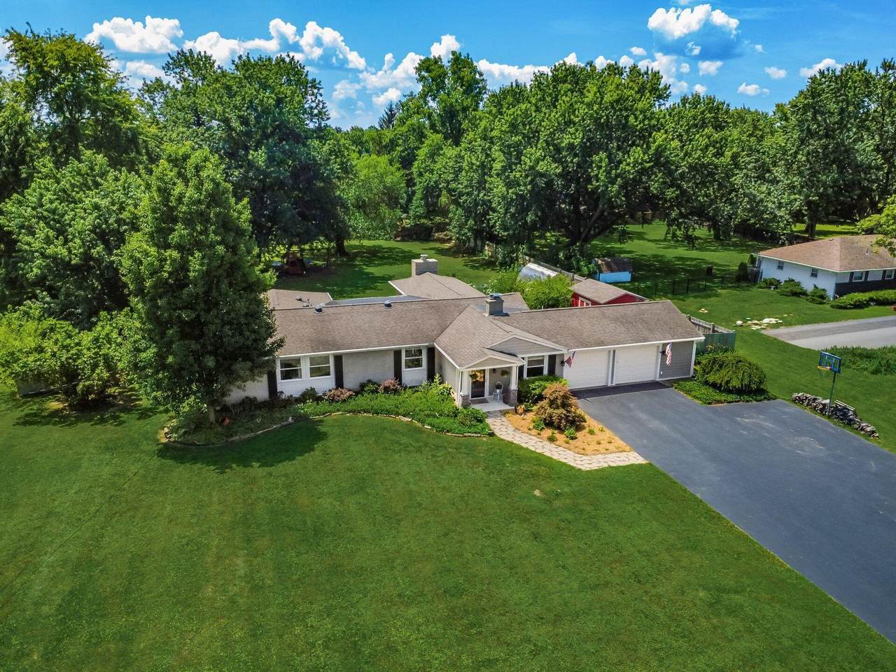623 Park Road - Photo 1