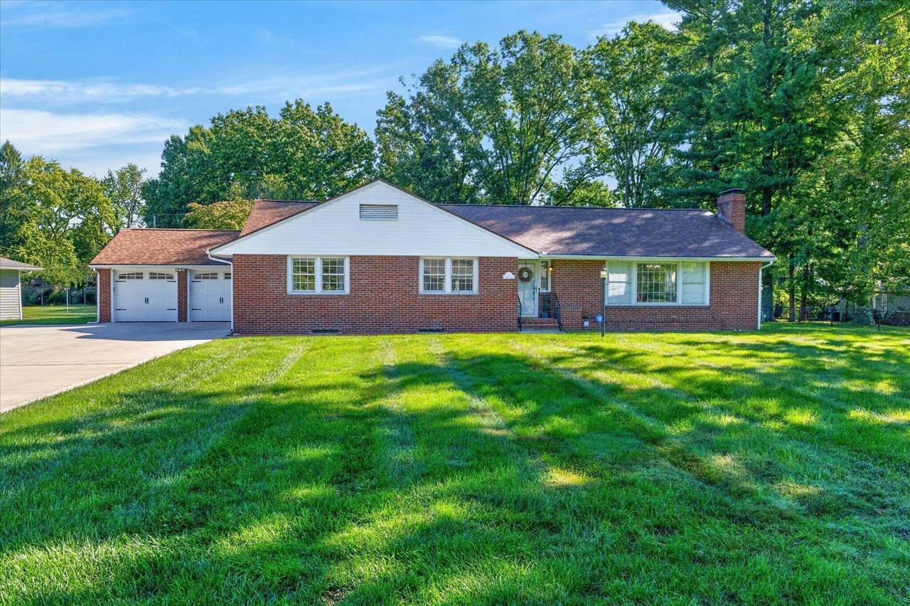 1 Shawnee Drive - Photo 1