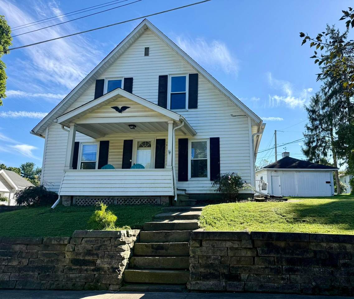 1010 Gambier Street - Photo 1