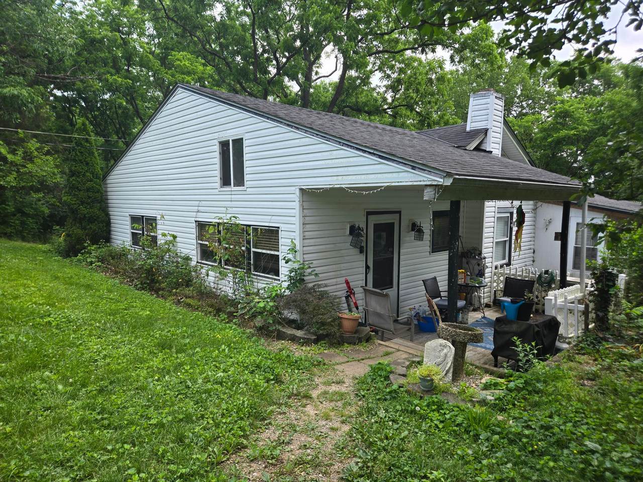 5590 Dawn Drive - Photo 1