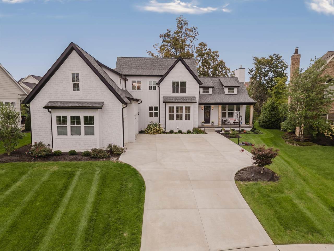10056 Morris Drive - Photo 1