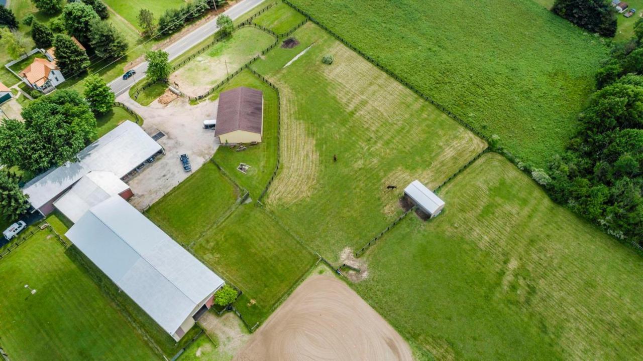 6595 Kilbourne Road - Photo 1