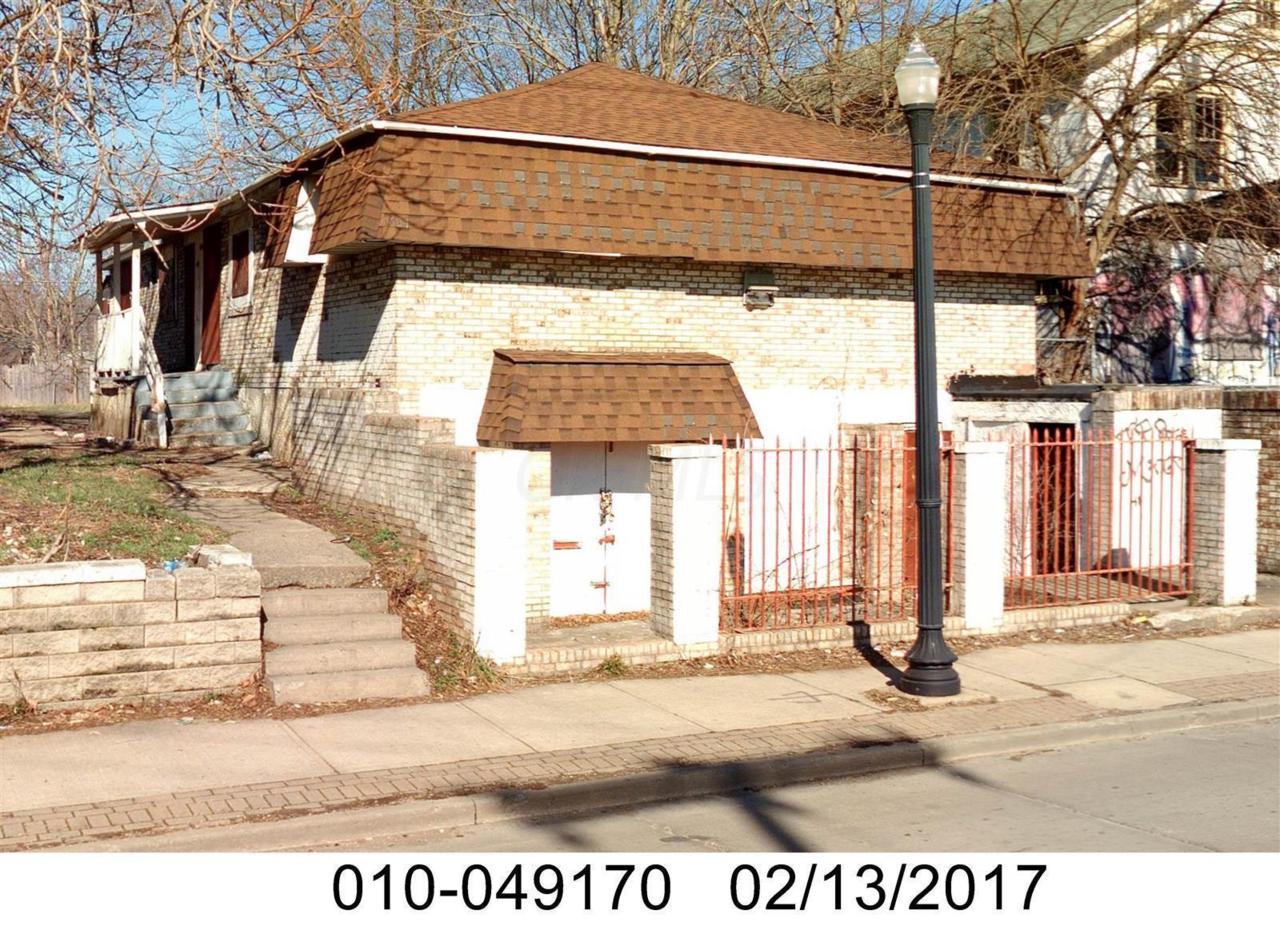 1604 Livingston Avenue - Photo 1