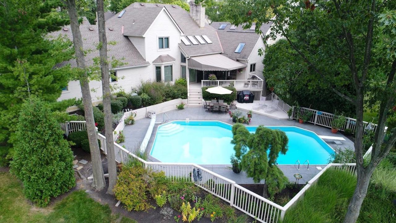 6251 Deeside Drive - Photo 1