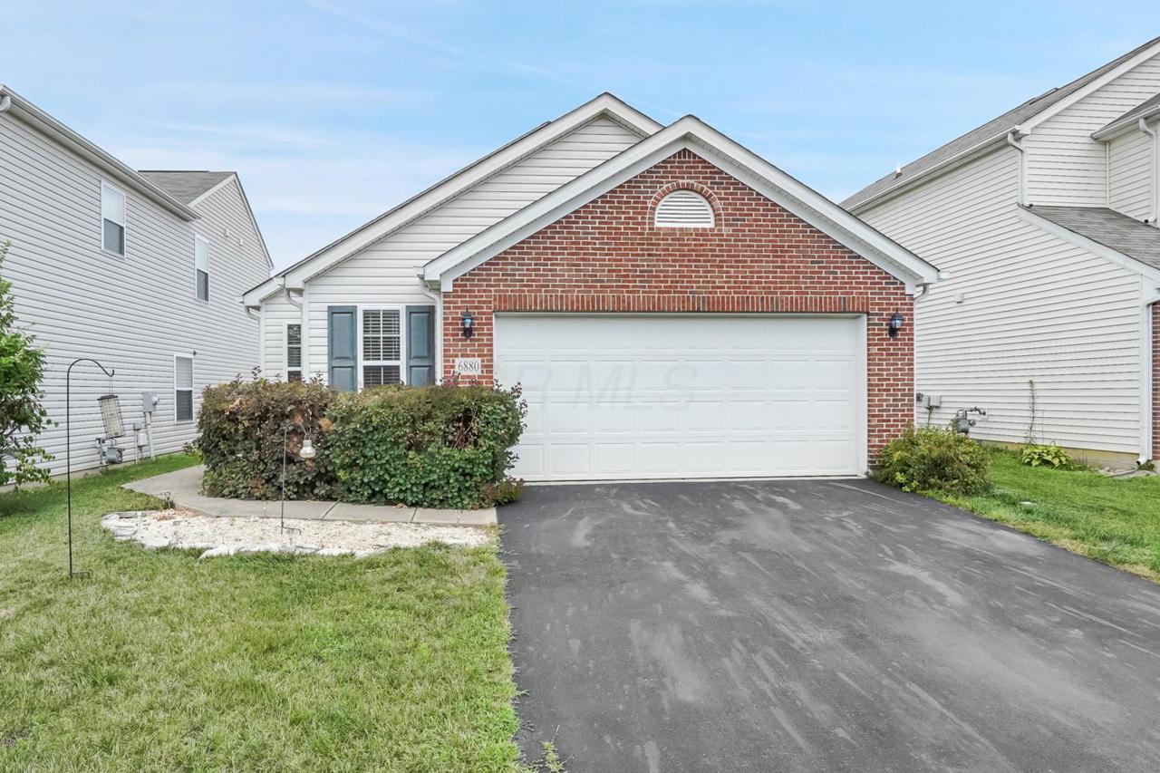 6880 Riding Trail Drive - Photo 1