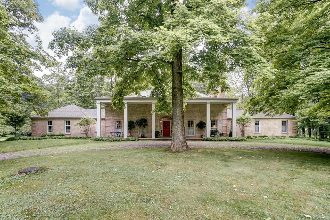 3243 Old Maids Lane - Photo 1