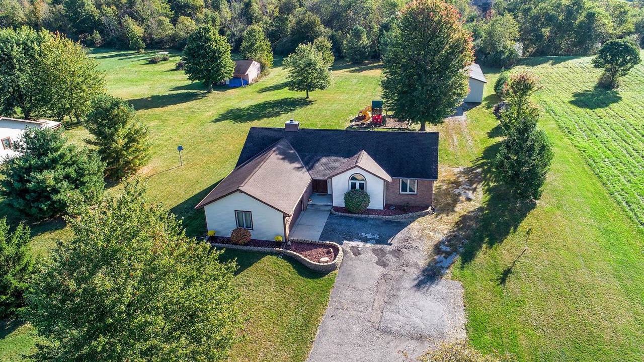 5475 Watkins Road - Photo 1