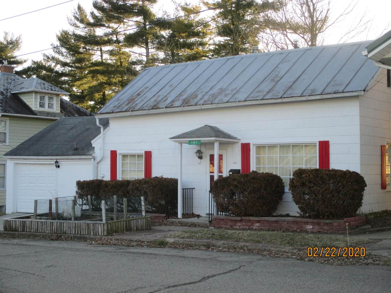 107 High Street - Photo 1