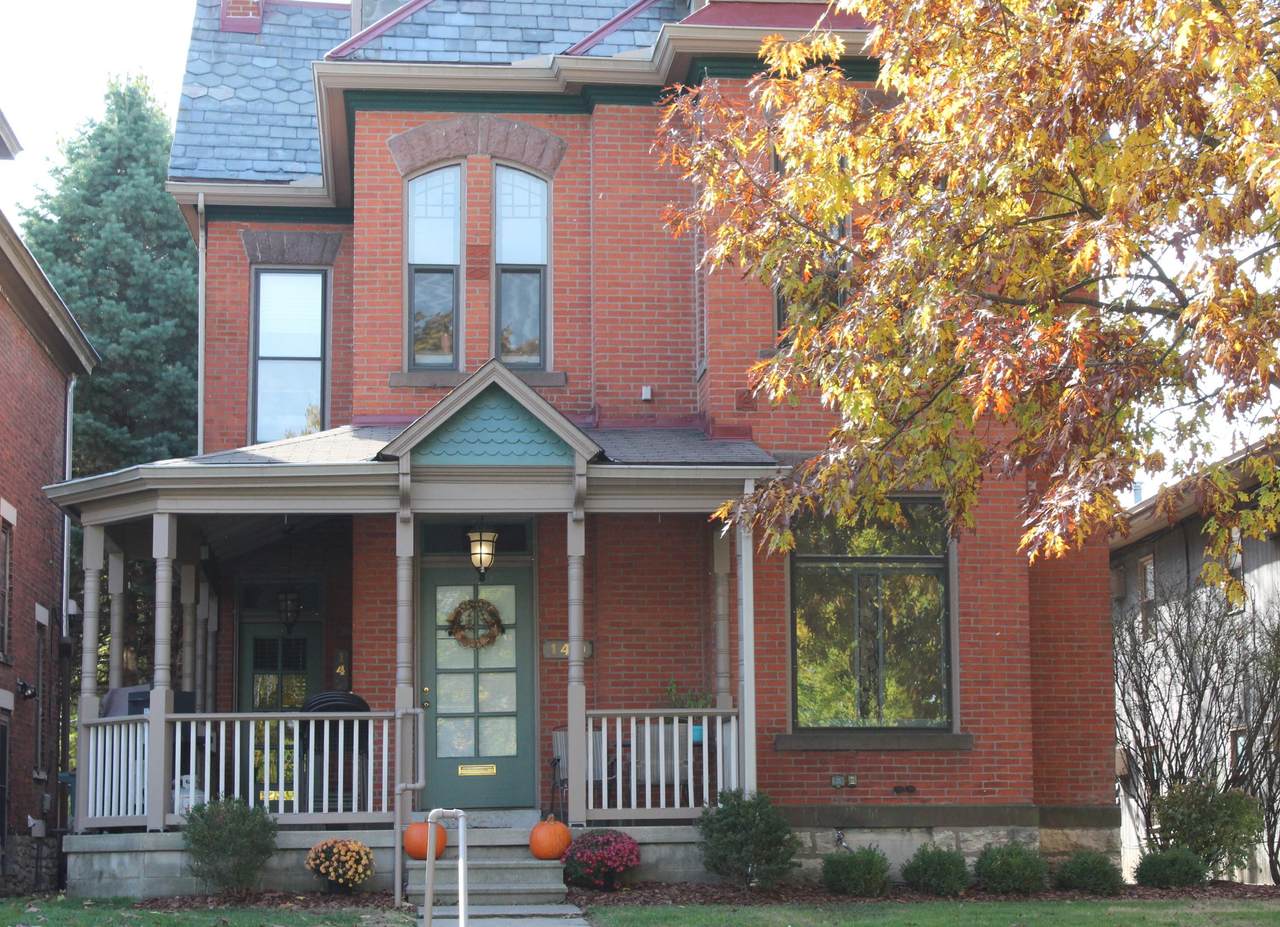 147 Hubbard Avenue - Photo 1
