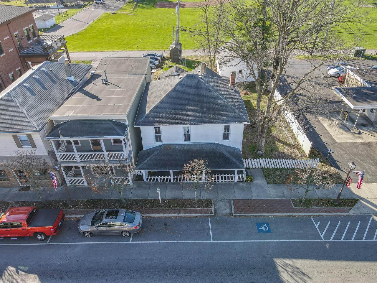 27 Columbus Street - Photo 1