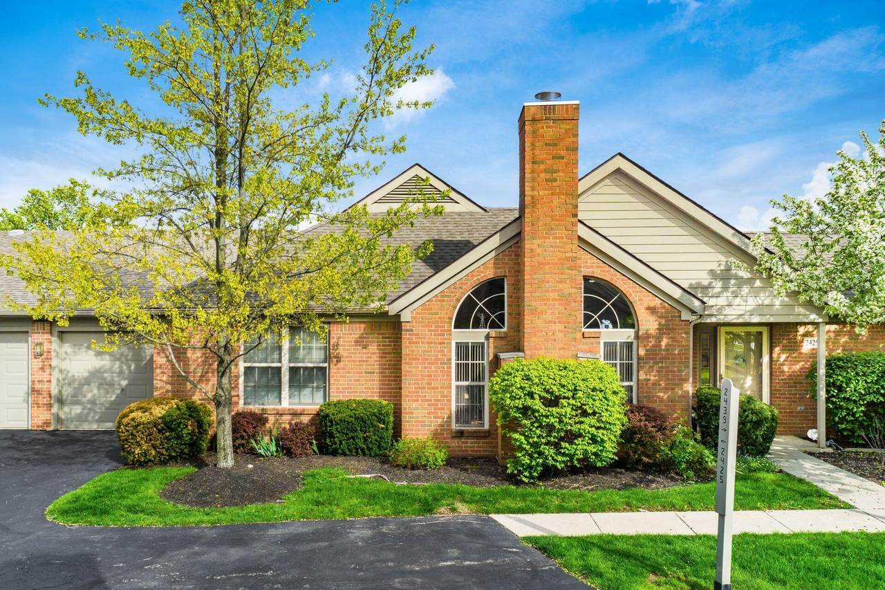 2425 Sportsman Drive - Photo 1