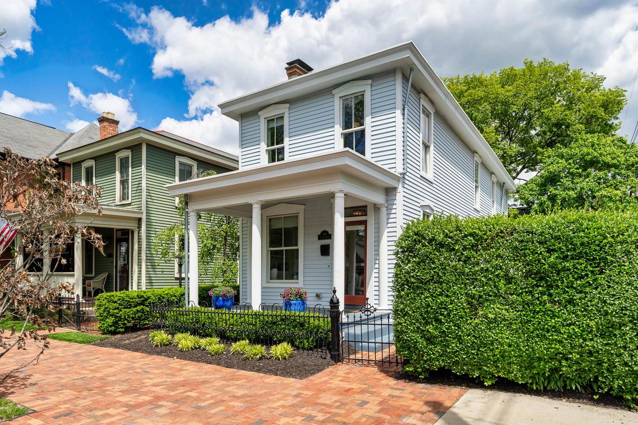 888 Mohawk Street - Photo 1