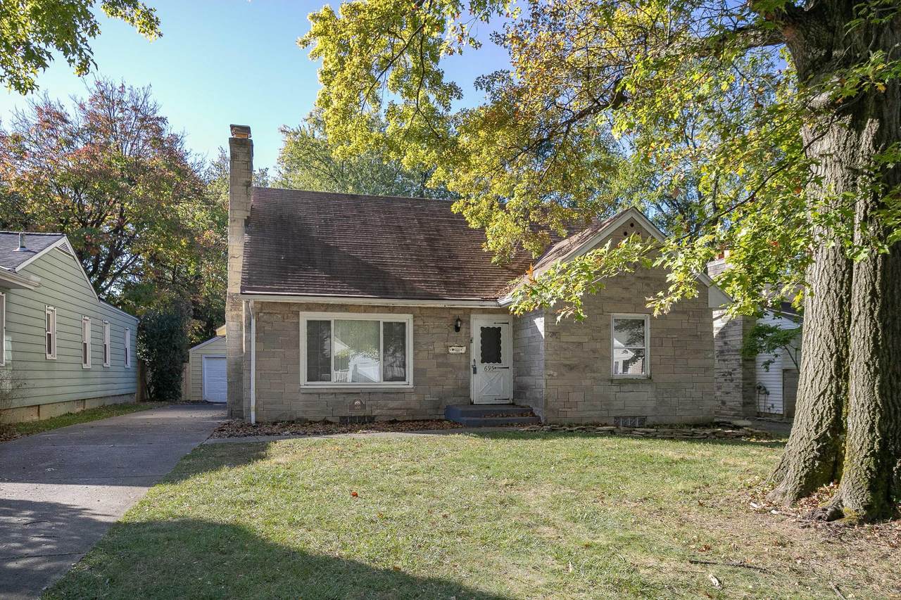 695 Dominion Boulevard - Photo 1