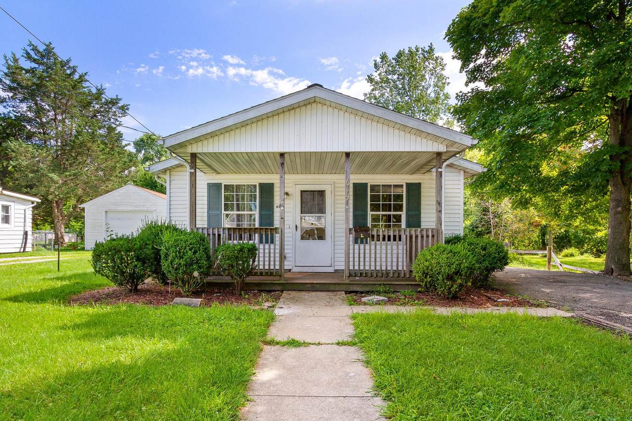 619 Pleasant Street - Photo 1