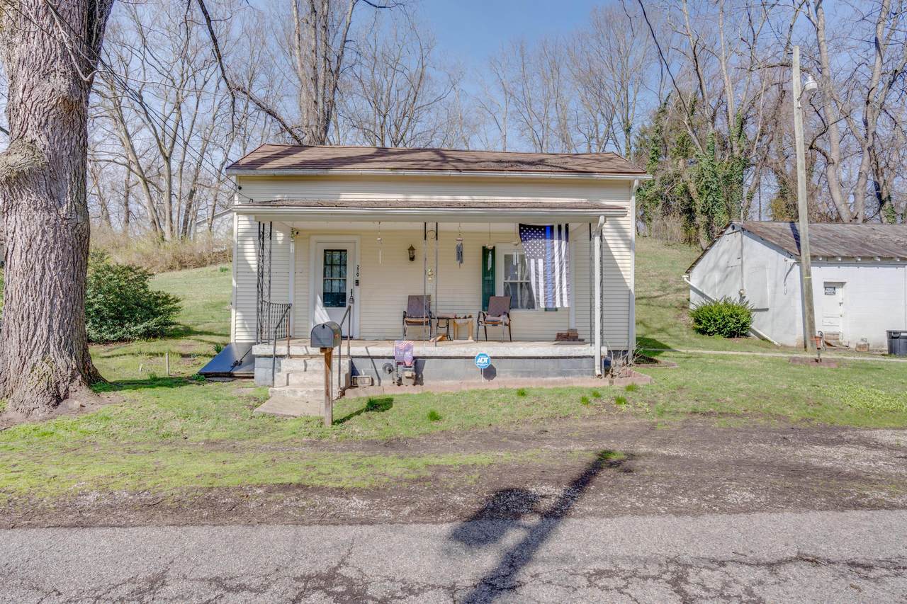 239 Baker Avenue - Photo 1