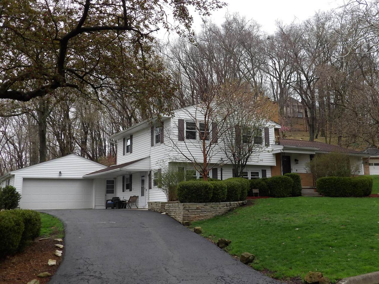 1021 Sycamore Drive - Photo 1