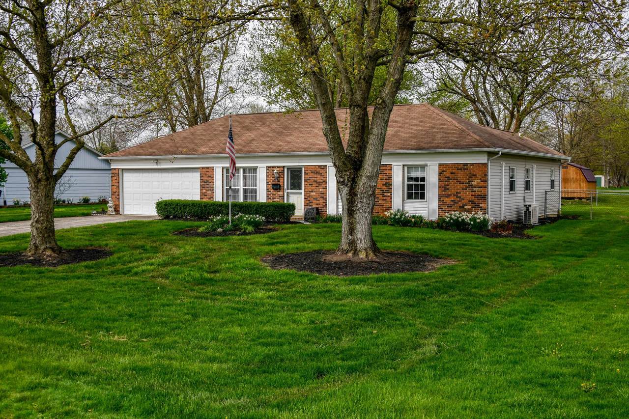 15717 Meadowbrook Drive - Photo 1