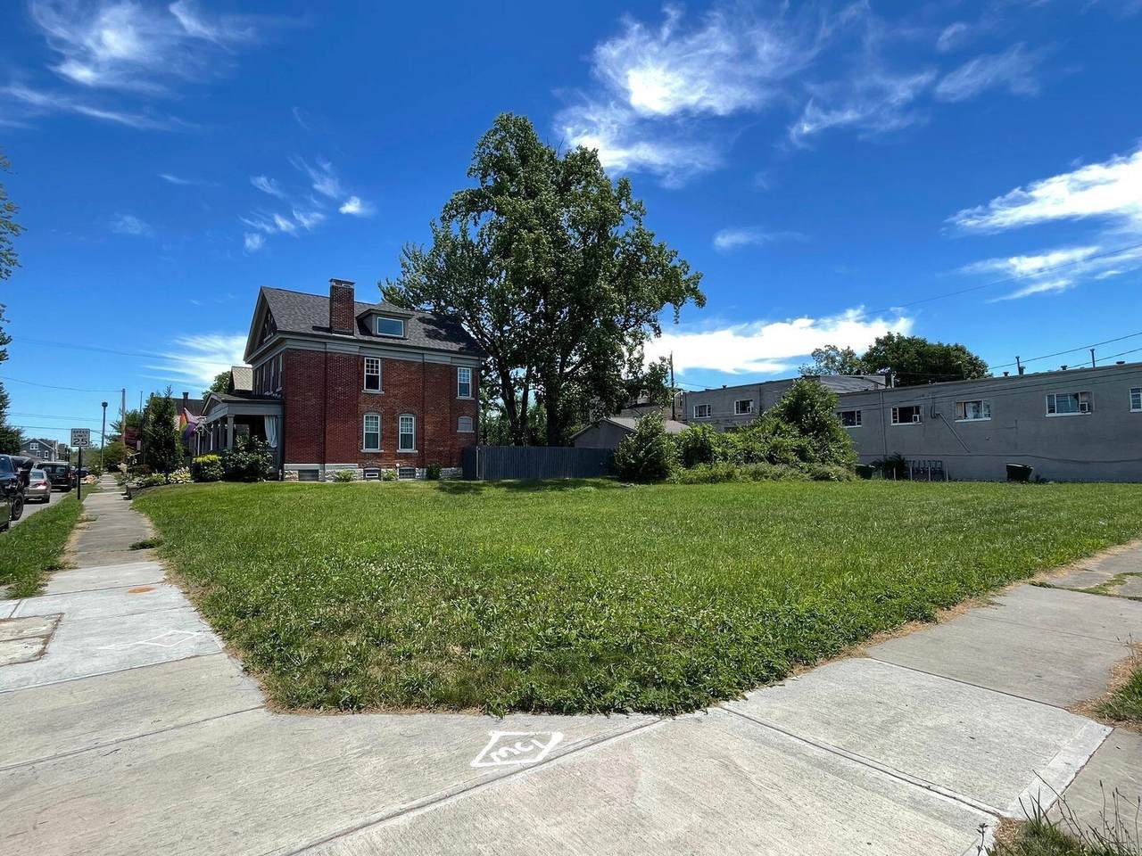 1161 Franklin Avenue - Photo 1