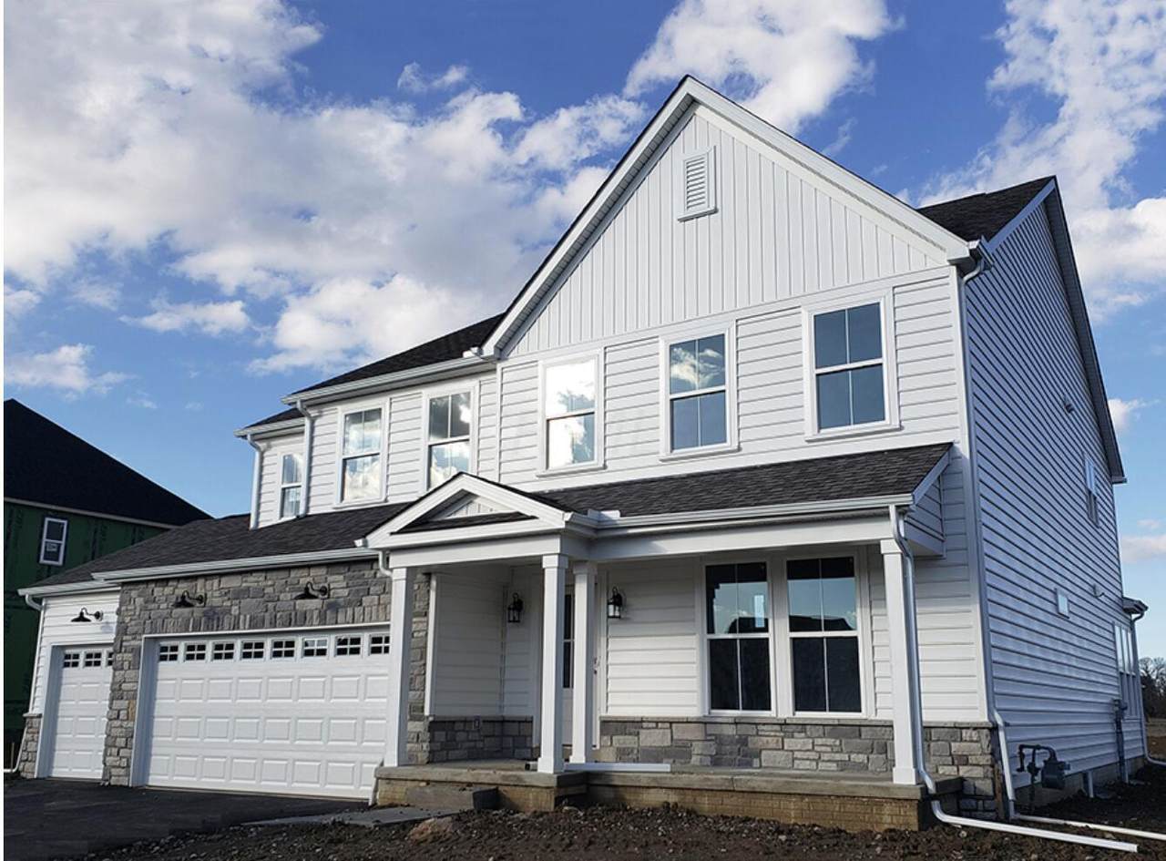 1610 Silverlawn Drive - Photo 1