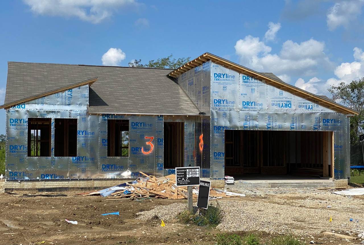 104 Heron Avenue - Photo 1