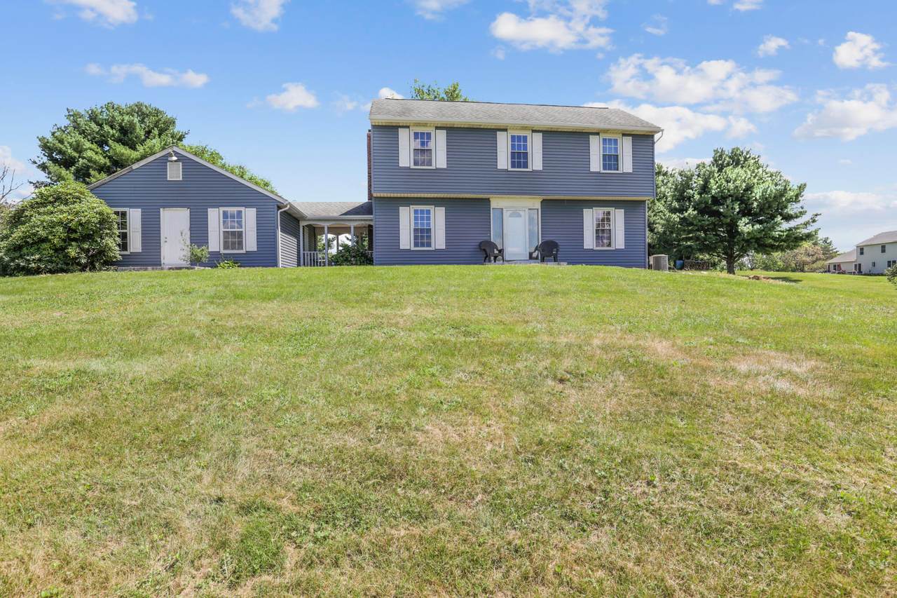 31 Winding Wood Drive - Photo 1