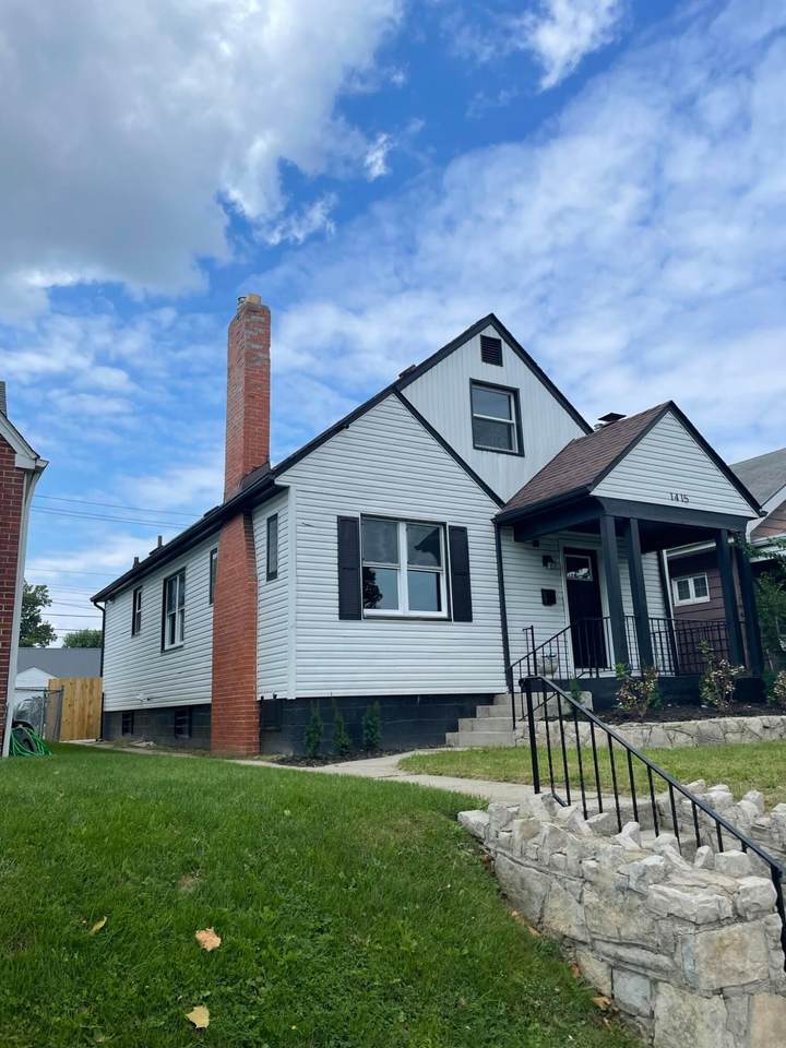 1415 Oakwood Avenue - Photo 1