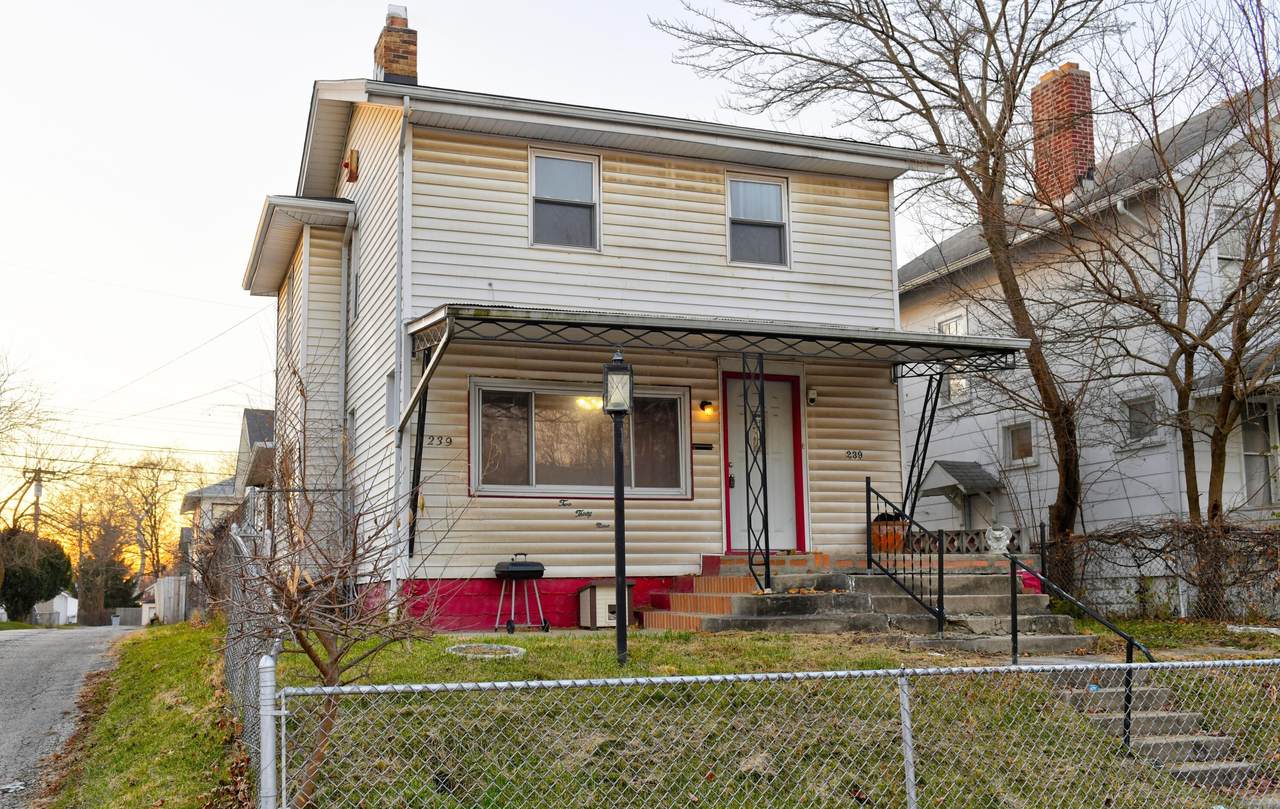 239 Oakley Avenue - Photo 1