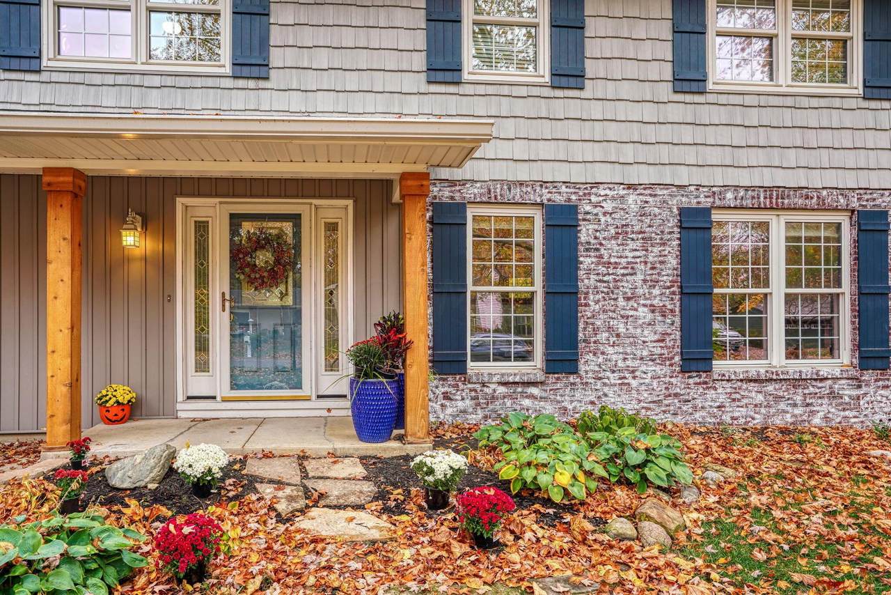 2450 Merbrook Road - Photo 1