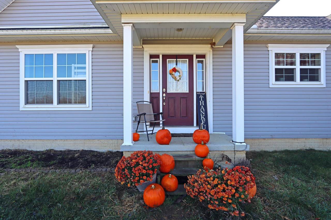 5241 Johnstown Utica Road - Photo 1