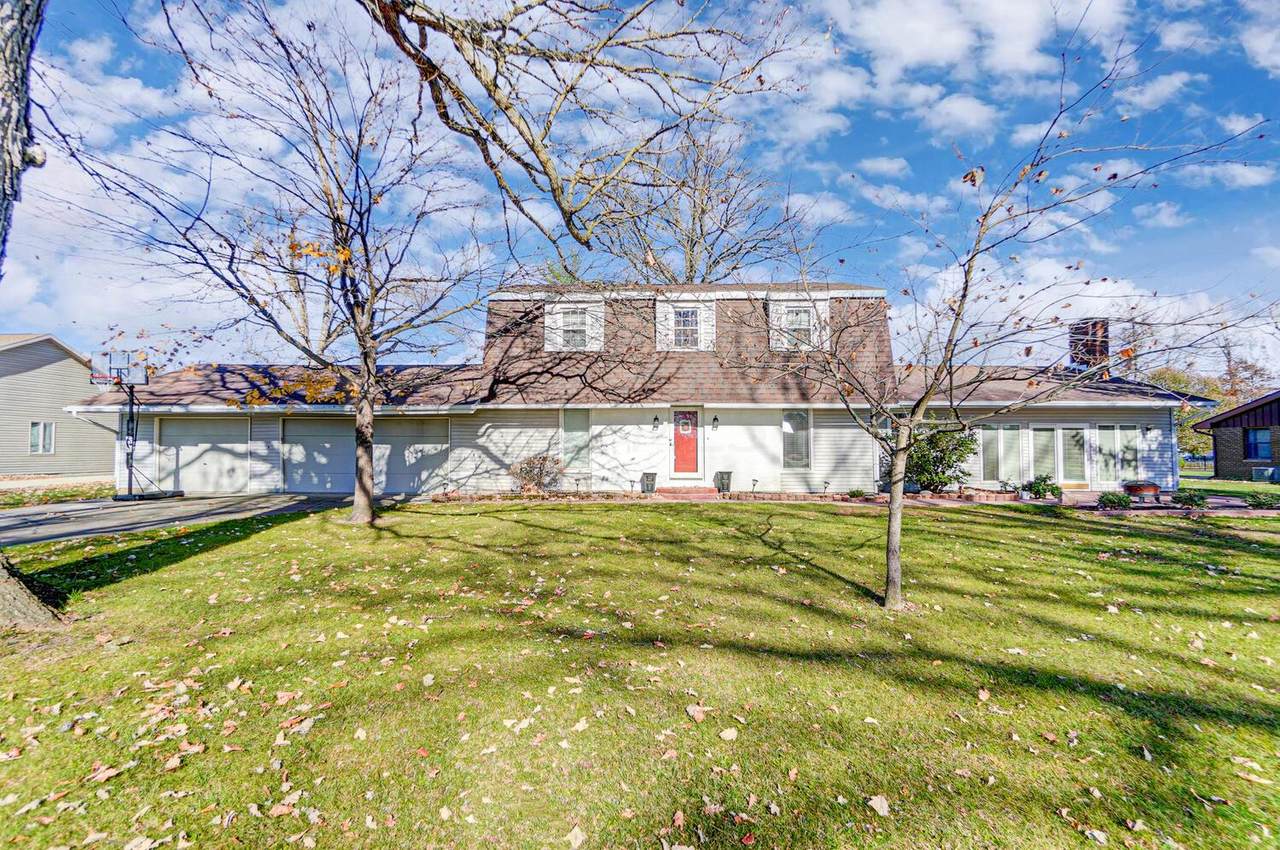 580 Oakridge Road - Photo 1