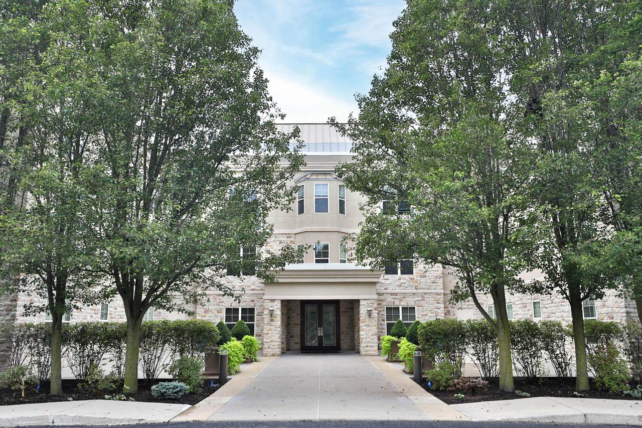 5735-300 Newbank Circle - Photo 1