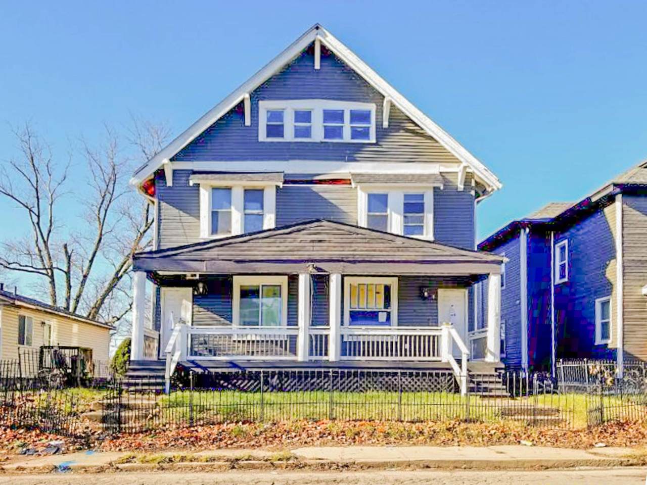 515-517 Champion Avenue - Photo 1