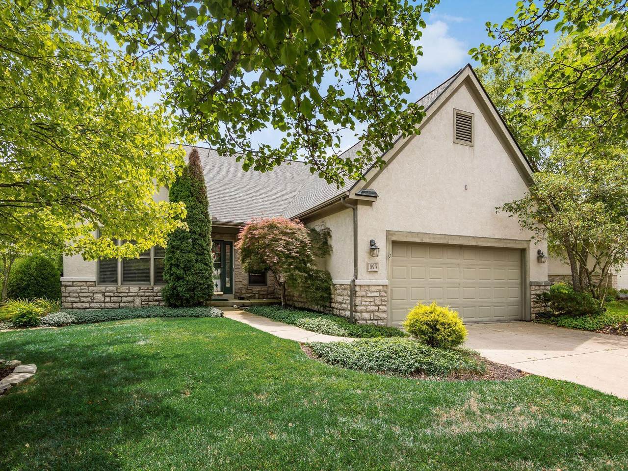 895 Linworth Village Drive - Photo 1