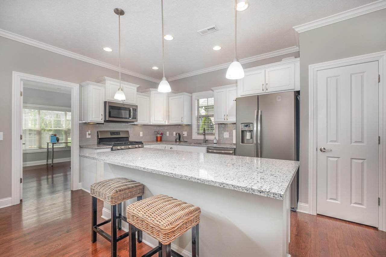 2643 Gardenview Loop - Photo 1
