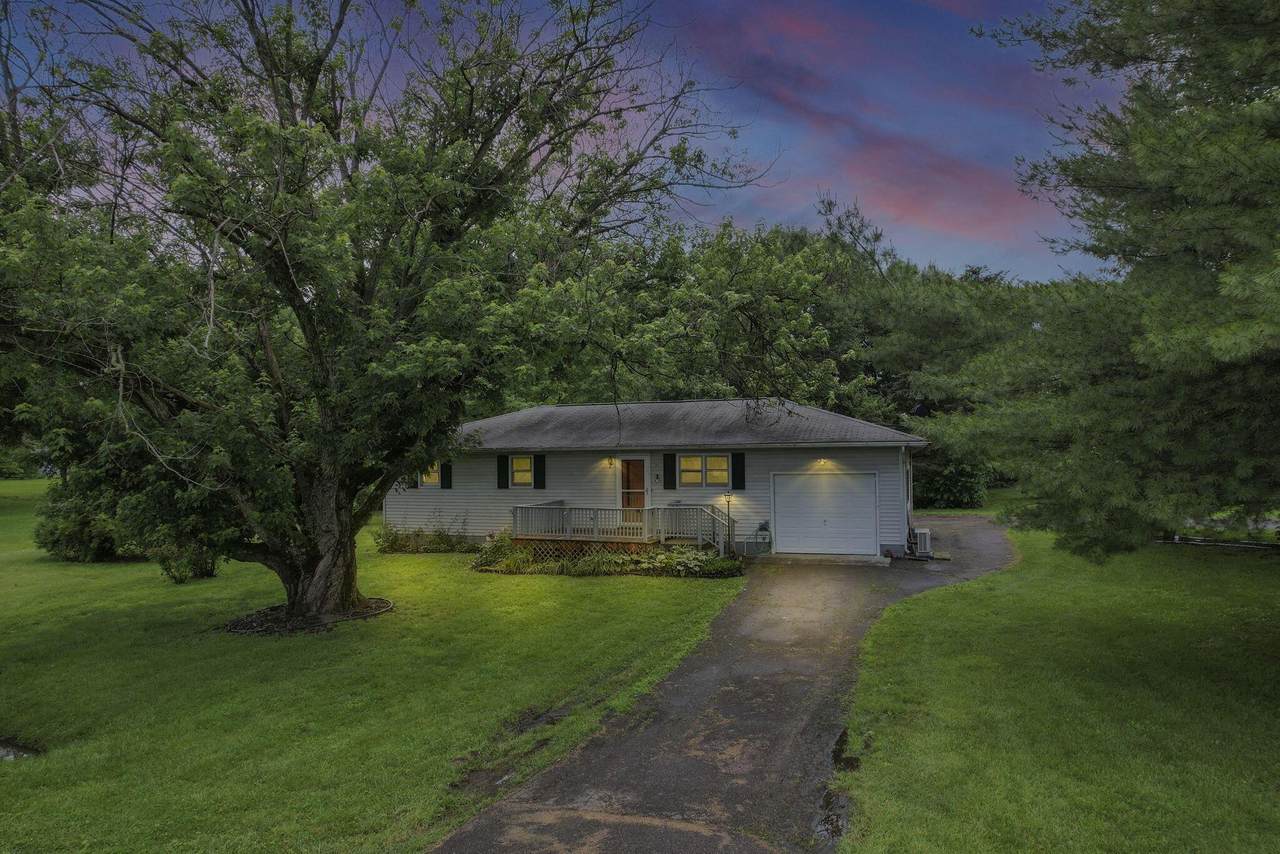 172 Lees Drive - Photo 1