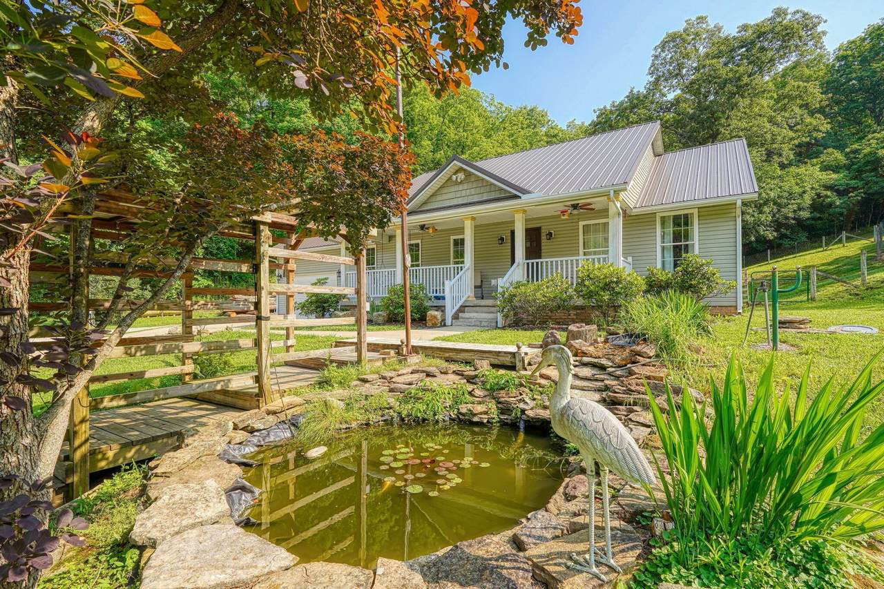 1790 Hull Road - Photo 1