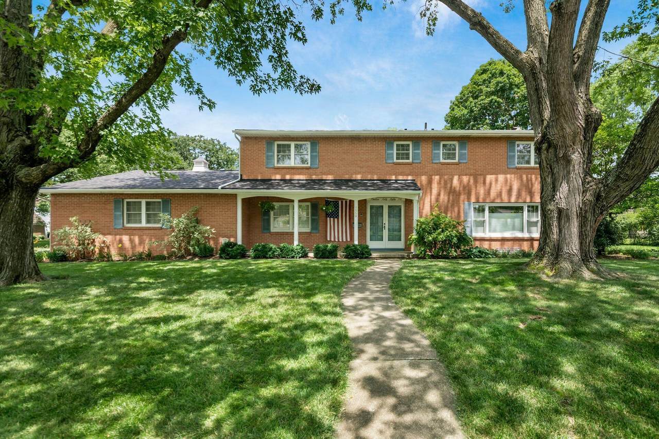 1960 Hythe Road - Photo 1